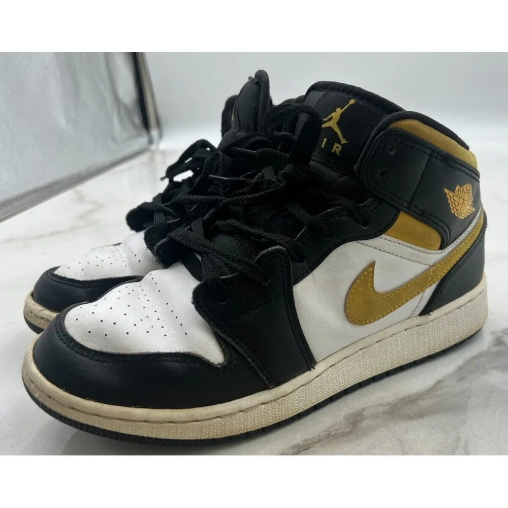 Air Jordan 1 Shoes Boys Youth 6Y Mid University Gold Black White 554725-177